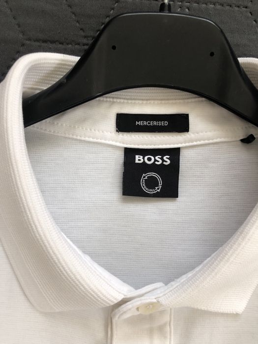 Tricouri Hugo Boss L