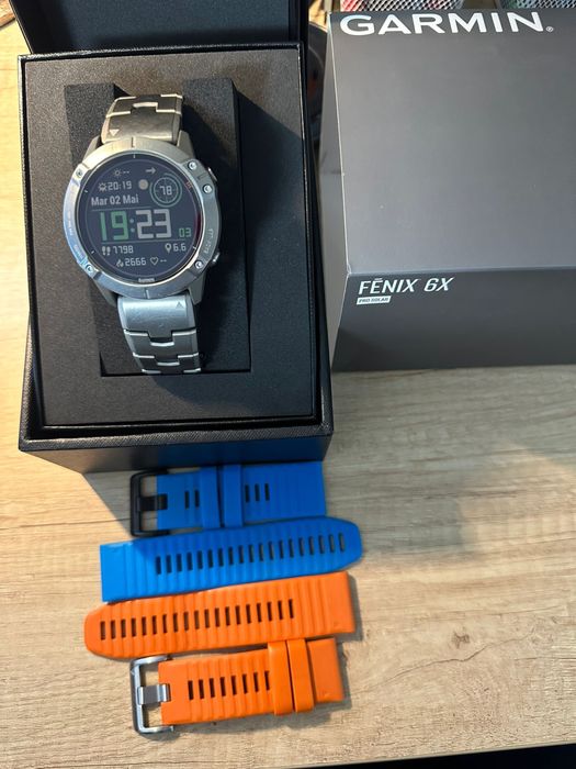 Vand Garmin Fenix 6X PRO SOLAR Titanium