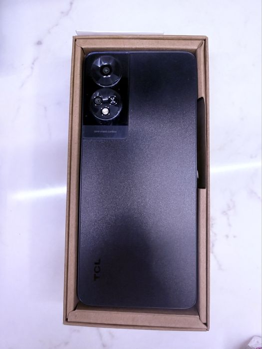 TCL 50 5G           нов
