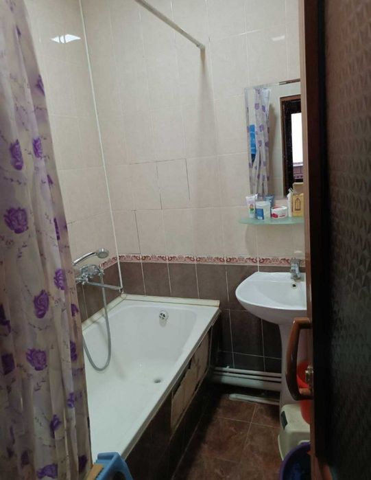 Чиланзар 19 квартол 4/3/4 продаётся квартира.Балкон 1,5*6