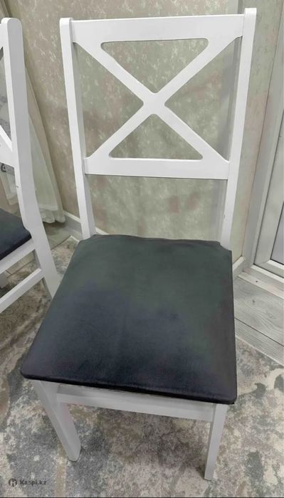 Стулья в отличном состоянии как новые
