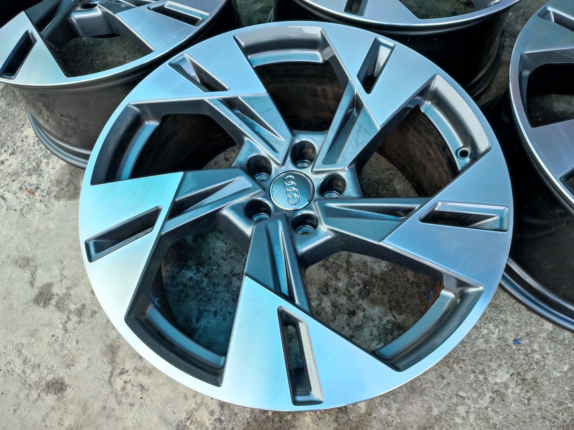 20" оригинални алуминиеви джанти с гуми за Audi E-tron Q7,Q5,A8,A6...