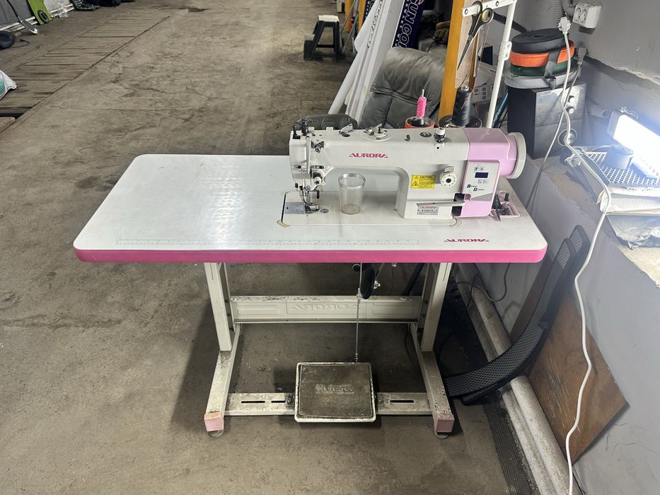 Швейная машина Aurora