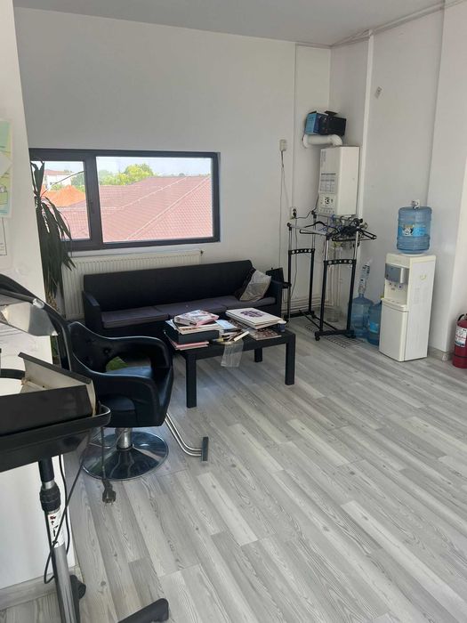 Inchiriez spatiu comercial in Alexandria