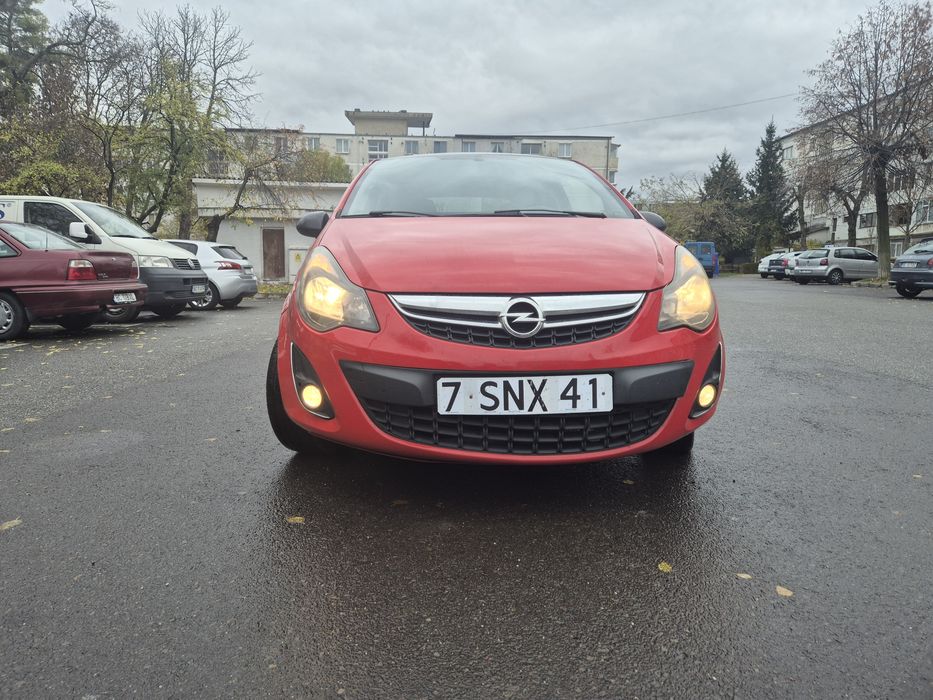 Opel Corsa D 1.2 an 2013 Benzina+GPL Import Olanda Navigație mare Impe