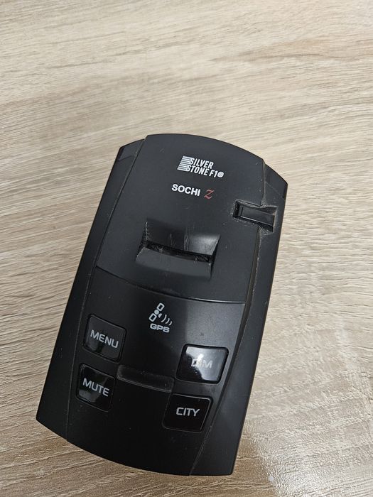 Радар детектор silverstone f1 sochi z