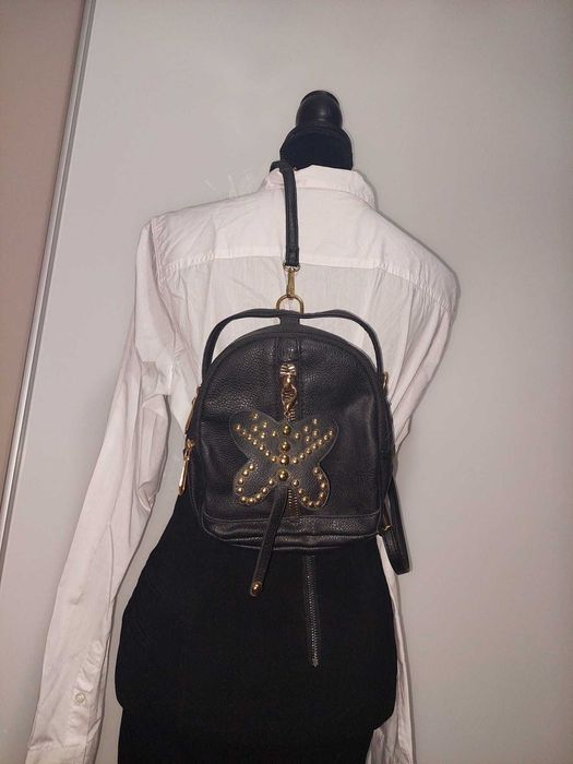 Rucsac cu fluturas cu bolturi/tinte 22x20cm