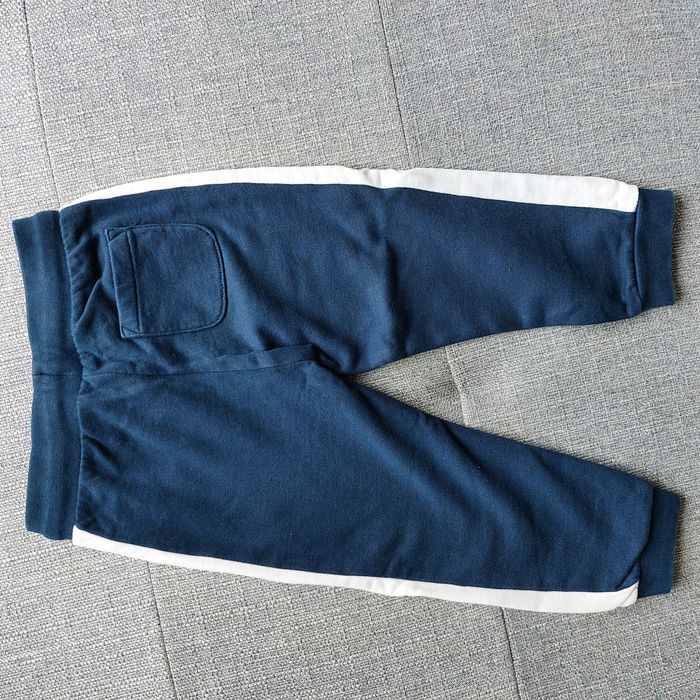 Анцуг GUESS 24 M