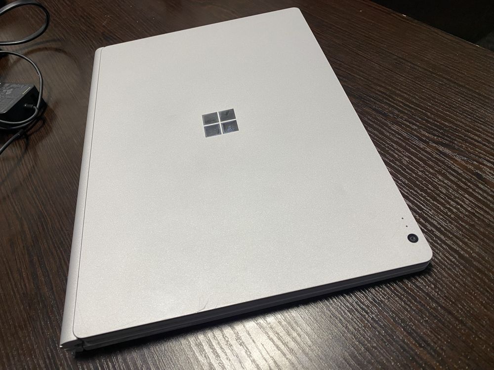 Microsoft Surface Book 2