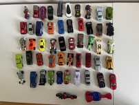Set masinute 50 buc + bonus 2 jucari