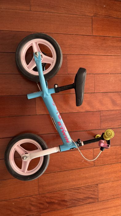 Bicicleta copii fara pedale BT Win runride500