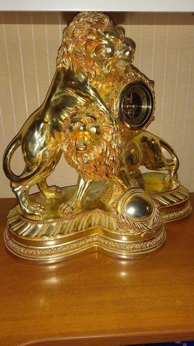 Статуэтка часы Львы