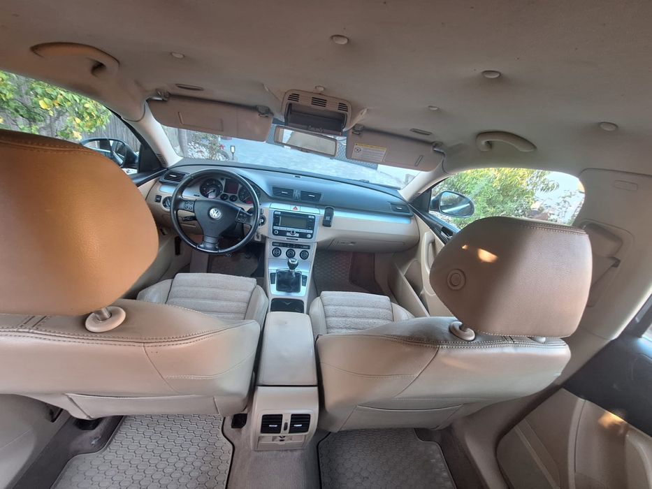 VW Passat Limuzina ,motor 1.9 diesel , an 2008