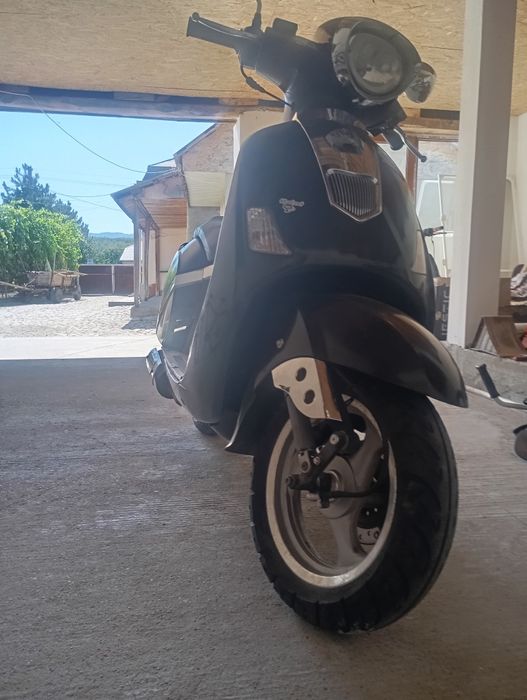 Vand scuter znen de 49 cu acte
