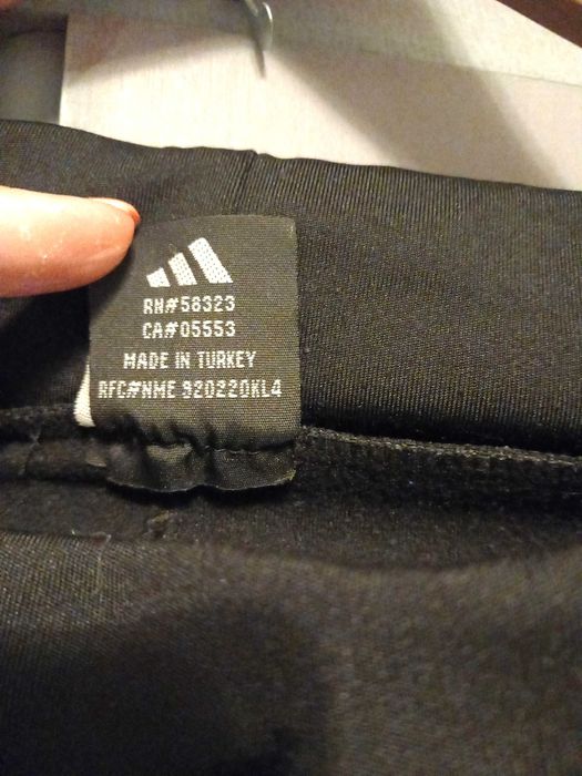 Оригинален спортен панталон Adidas Originals – M (за ръст 145–160 см.)