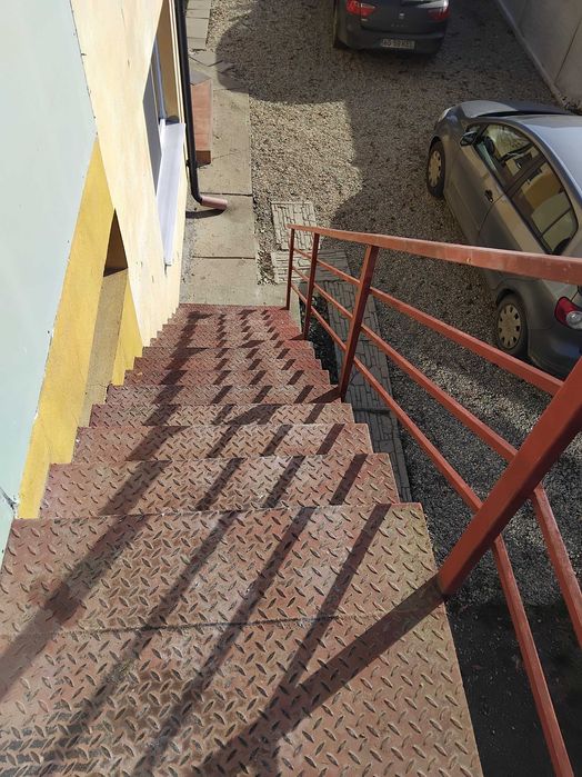 Scara metalica de exterior