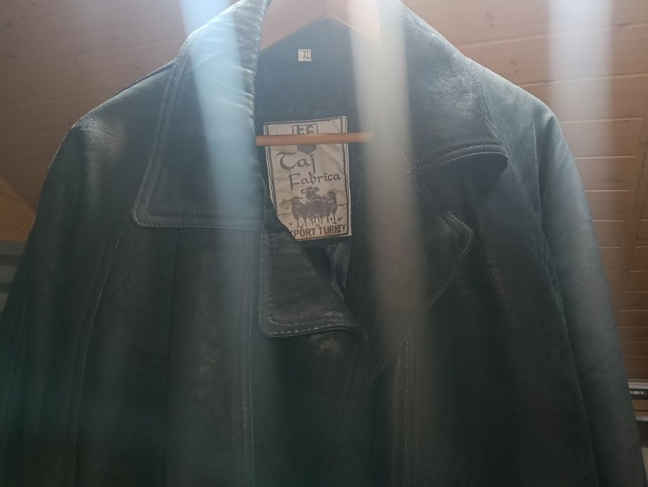 Pardesiu barbatesc superb piele Matrix