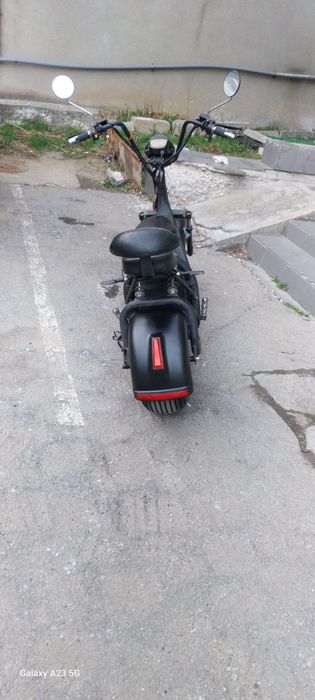 Scuter electric , vand sau schimb