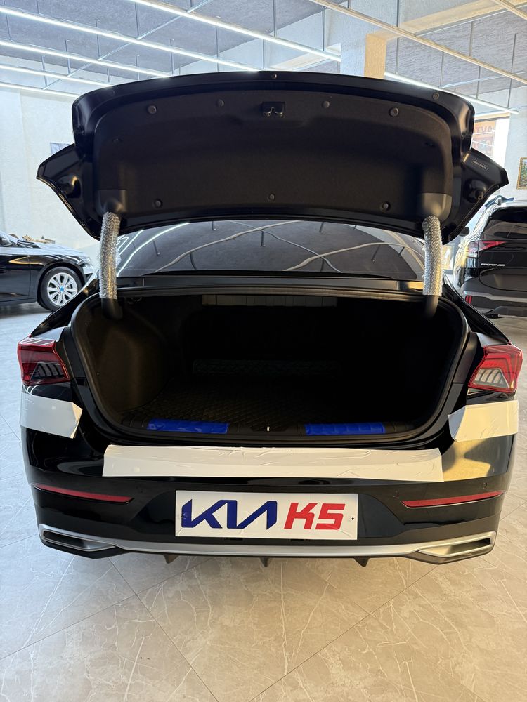 Kia k 5 kia k 5 2024