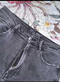 Blugi Stradivarius Mom slim