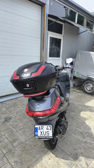 Vând Piaggio X8, 125 cc, 2006
