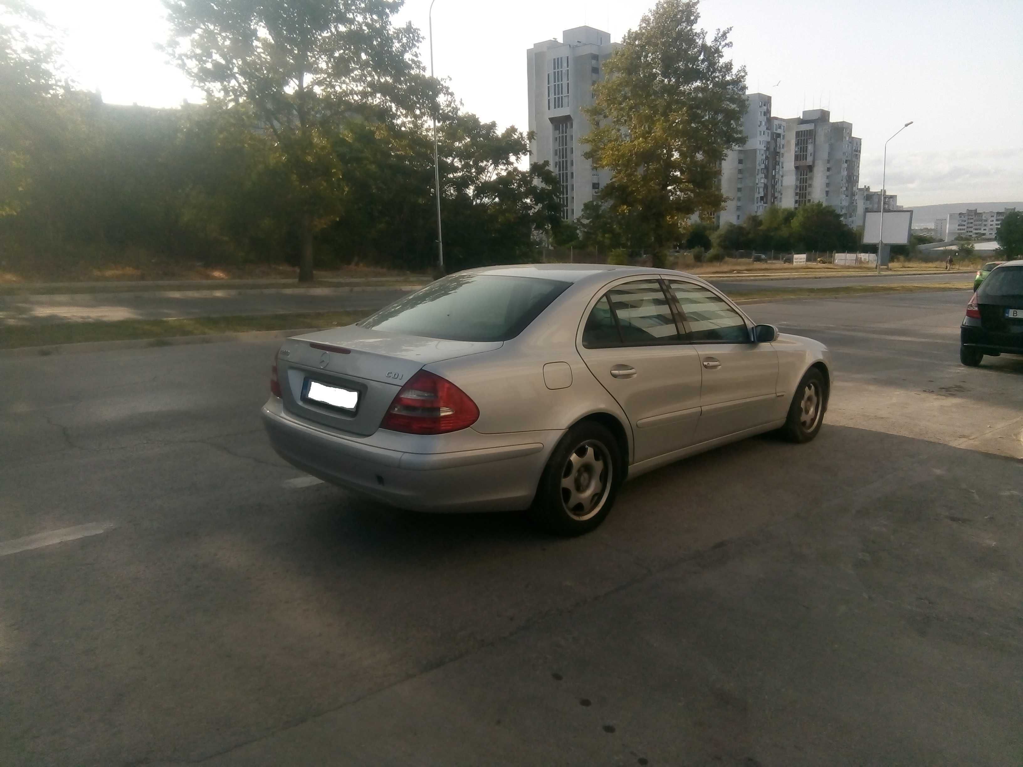 Mercedes E 220 W211