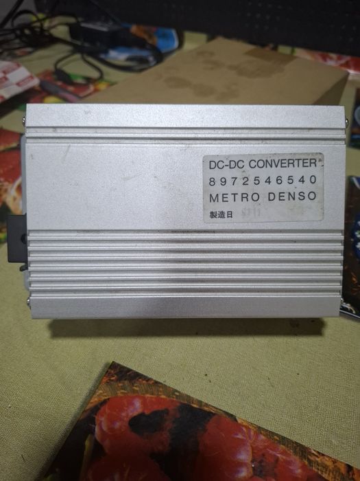 [ ISUZU ]  ADAPTR.  24V / 12V преобразователь