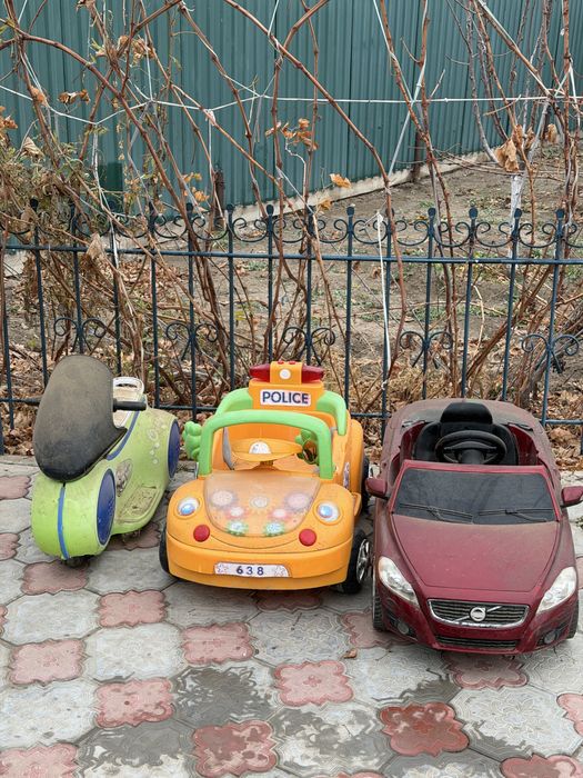 Детские машинки 10 тыс каждая