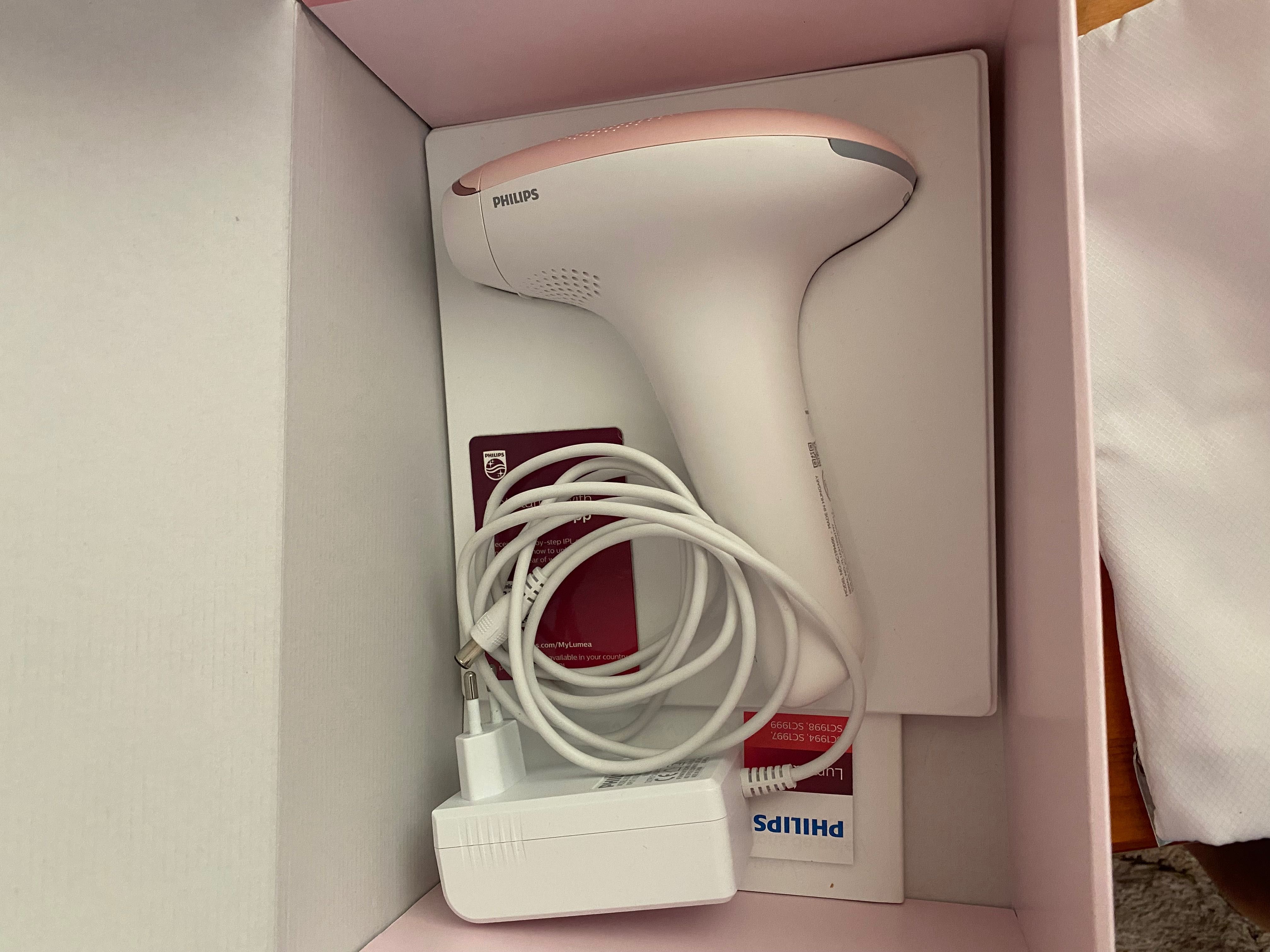 Фотоепилатор за обезкосмяване Philips Lumea IPL Advanced