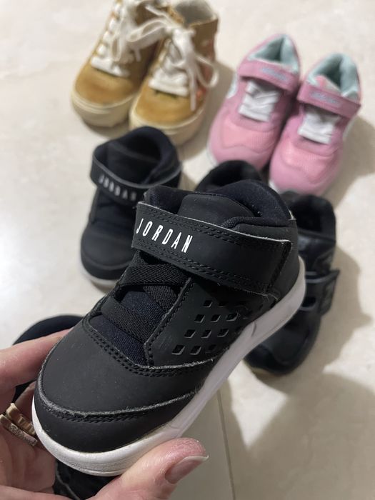 Adidasi/ghete marime 22-23