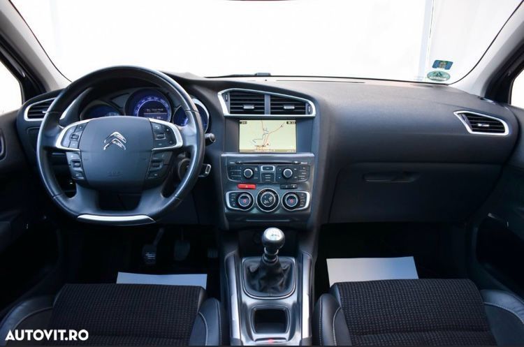 VÂND SAU SCHIMB Citroen C4 2011 exclusive euro5