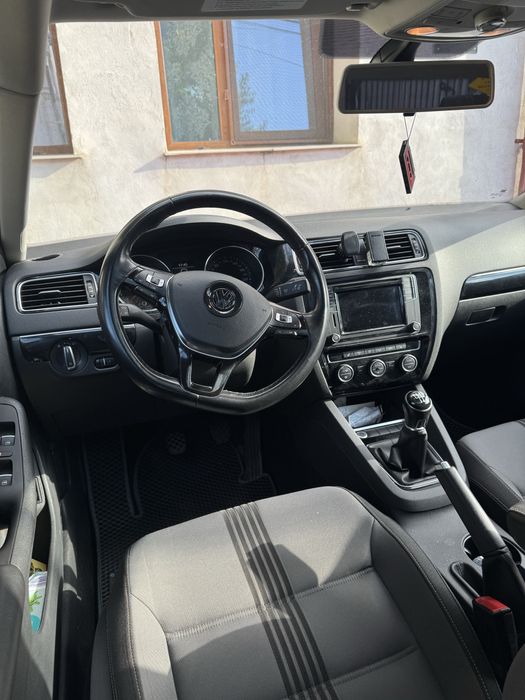 Vw jetta mk6 2017 1.4 tsi 150cp (schimb doar cu benzina)