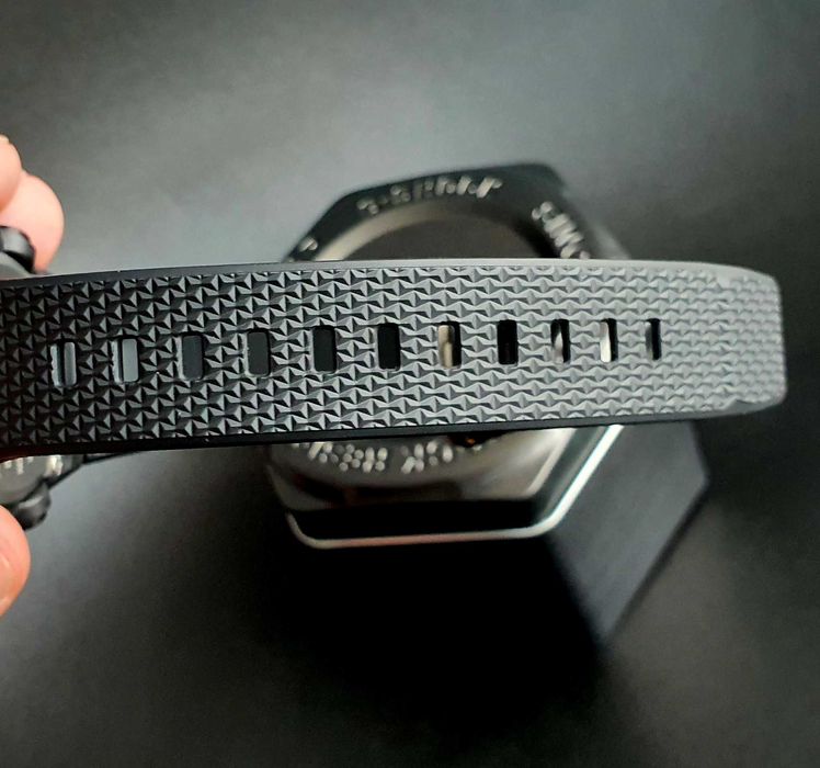 Casio G-Shock GST-B400BB-1AER