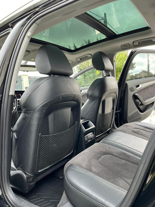 AUDI / A4 / 2012 / B8 / Automat / Facelift / Panoramic