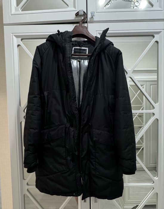 Зимняя куртка на мальчика. Размер 158 см.