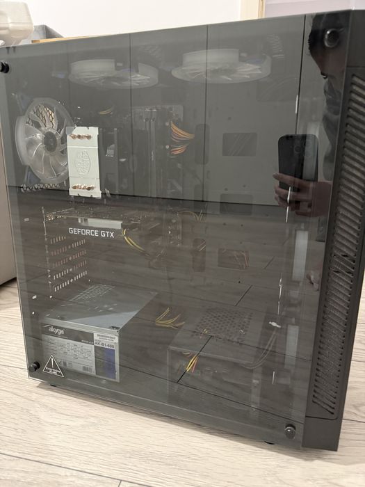 Vand unitate Pc gaming