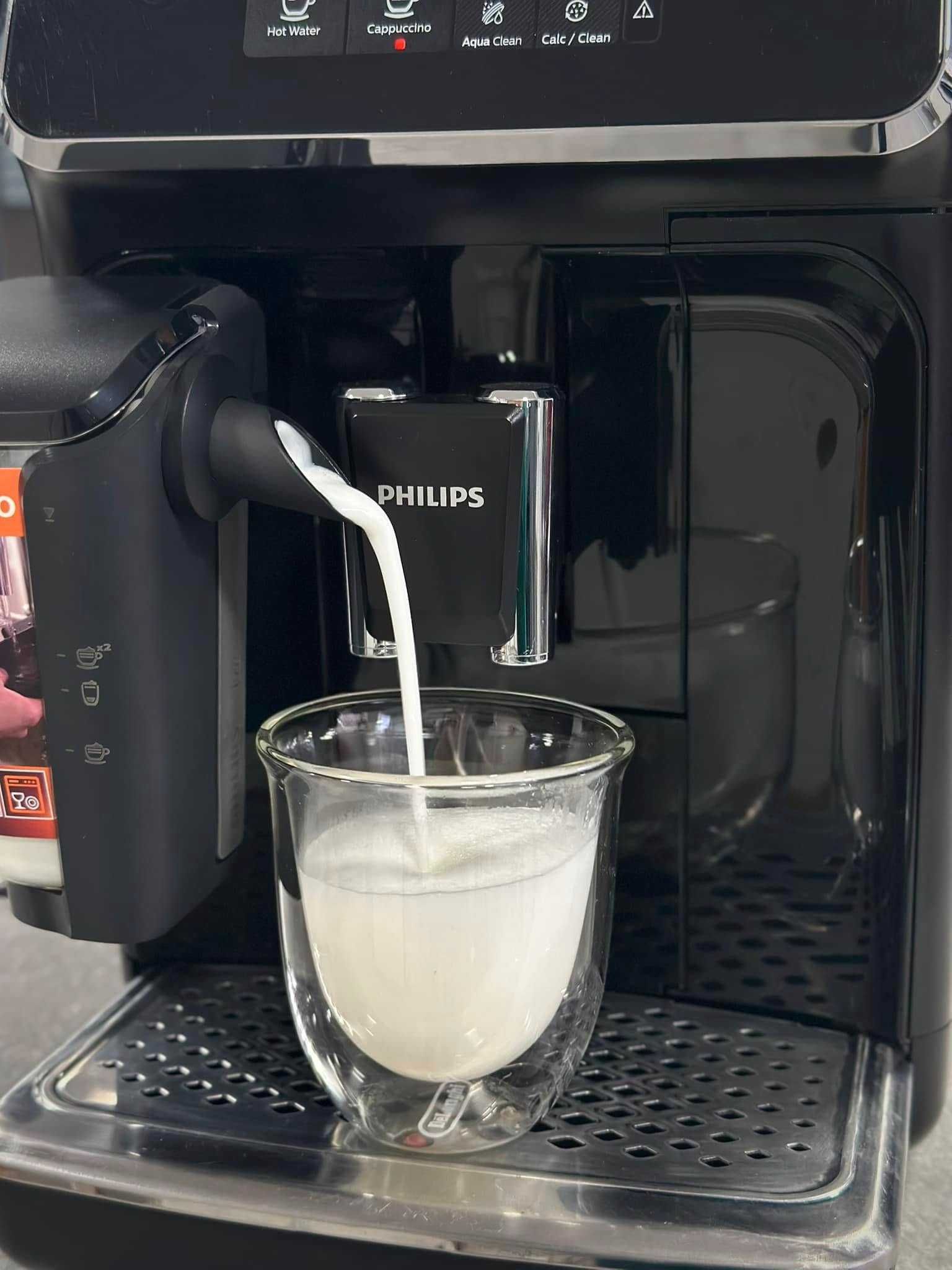 Кафемашина Philips Latte Go EP2231