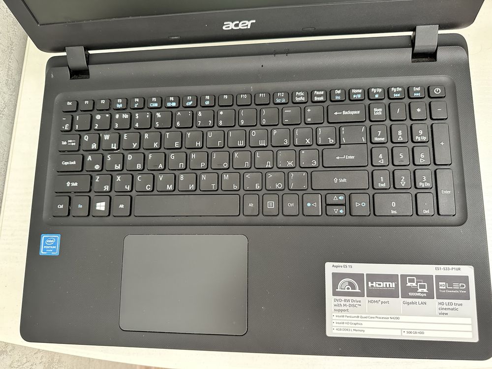 Ноутбук Acer.