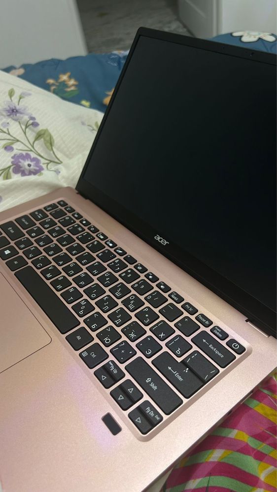 ноутбук Acer Swift 1 SF114-33-C6Q9