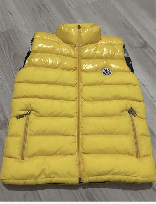Vesta Moncler , marime 128