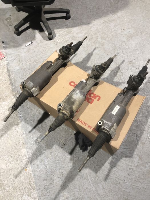 Caseta de directie audi a4 b8 an 2012 2013 si 2014 8k0909144d