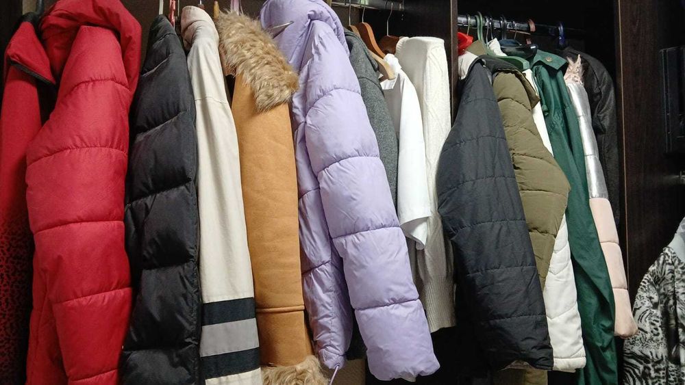 Распродажа детской одежды и обуви