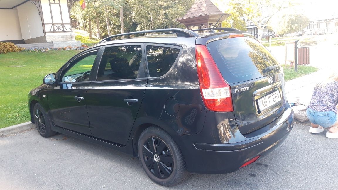 Vînd autoturism Hyunday.
