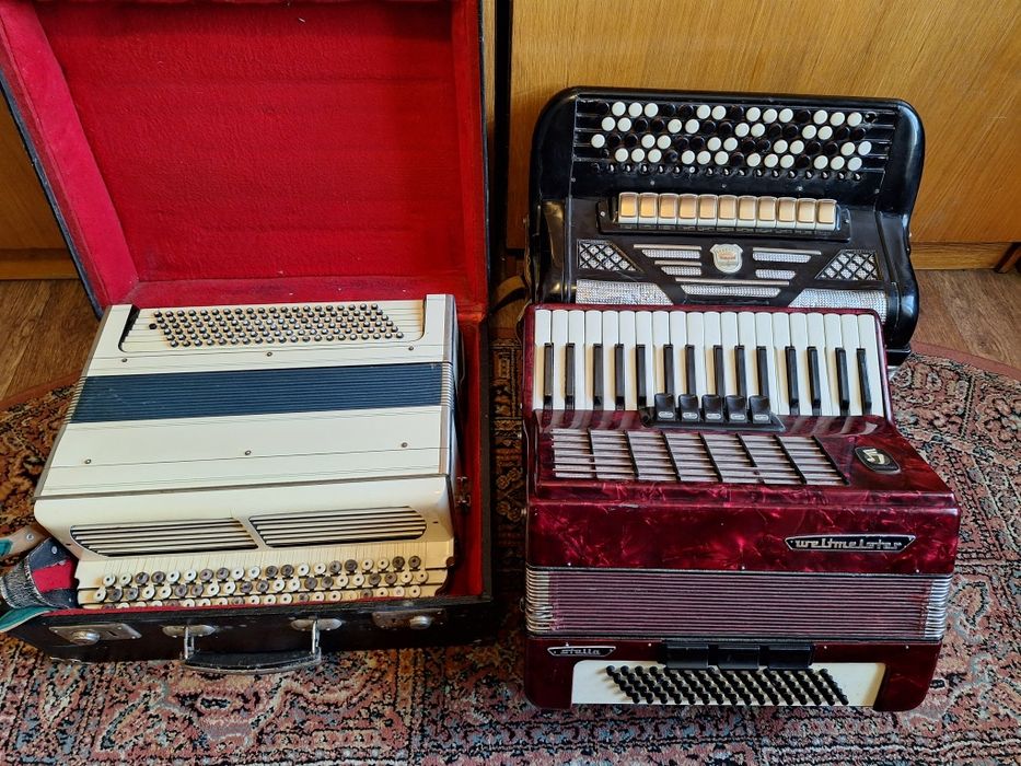 Продам баяны, аккордеоны