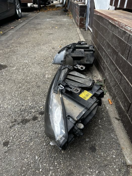 Faruri xenon bmw e92 e93