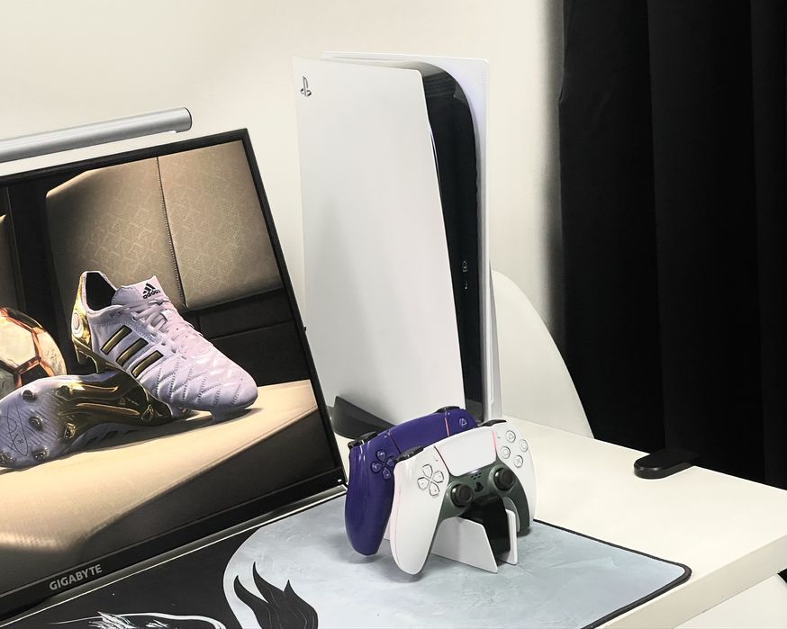 PlayStation 5 (Fat, 825 ГБ) — в идеальном состоянии!