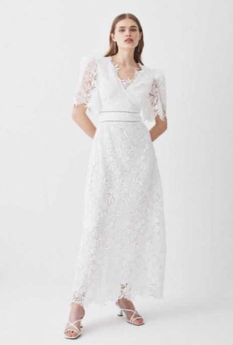 Бяла рокля Karen Millen с гипюрена дантела