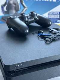 Конзола PlayStation 4 Slim, 500GB 4бр игри Spider-man GTA5