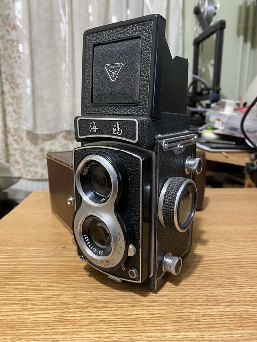 Aparat foto Seagull format mediu TLR