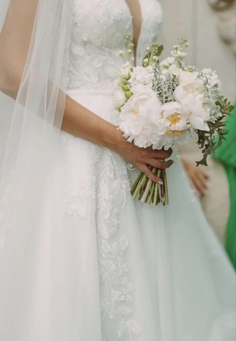 Vand rochie de mireasa